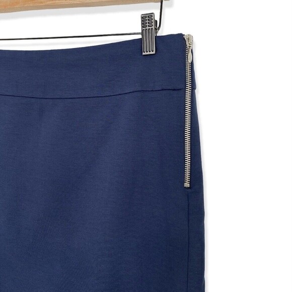 BANANA REPUBLIC Women's Size 10 Mini Skirt Navy Blue Ponte Knit Casual Career - Picture 5 of 10